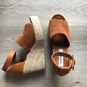Steve Madden Jaylen Wedge - 7.5 - Cognac
